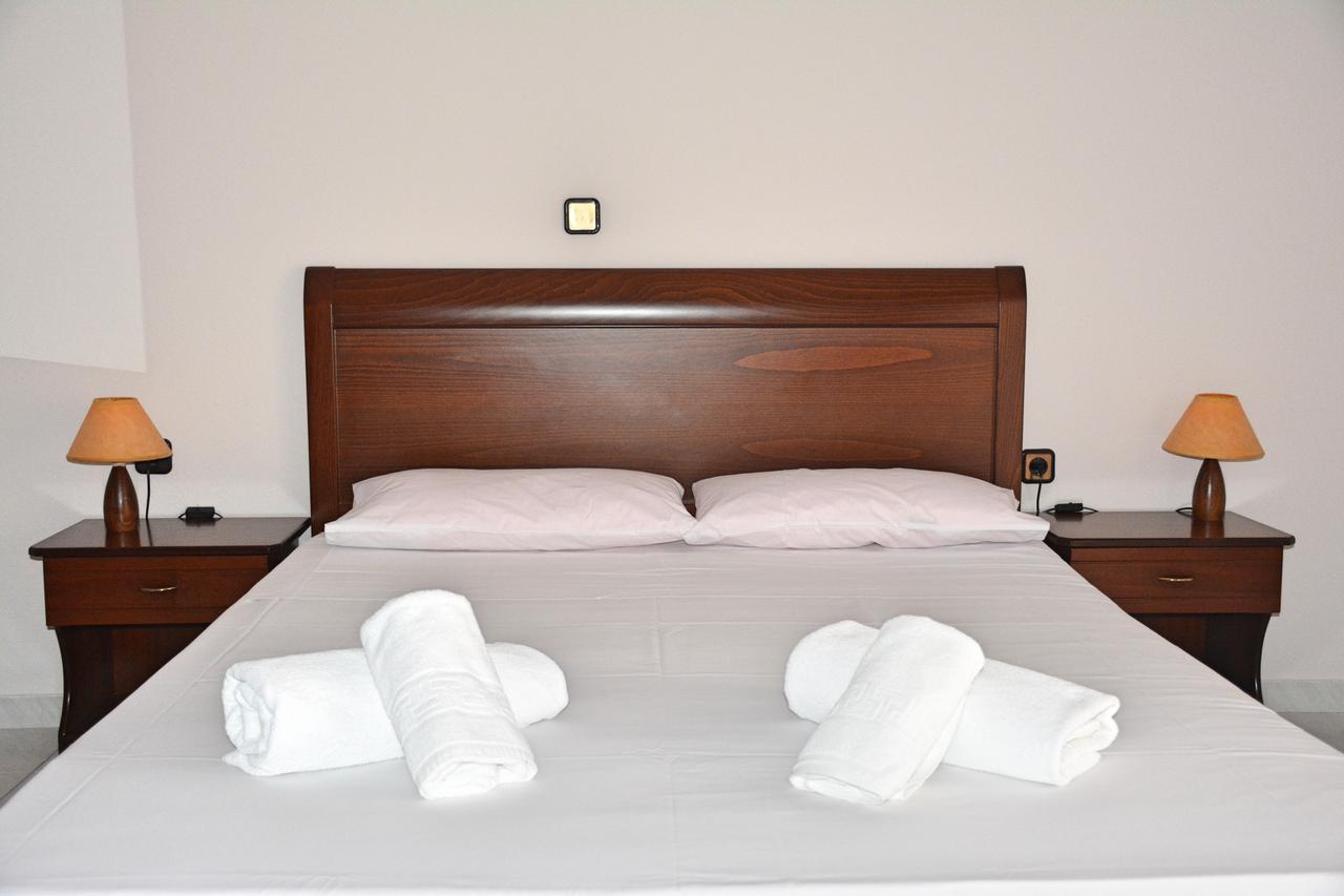 Mokos Rooms Perdika  Dış mekan fotoğraf
